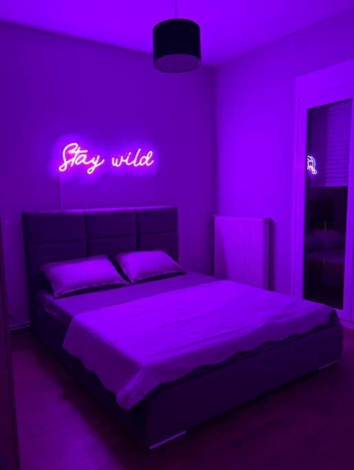 Apartament Angies Ledsigns